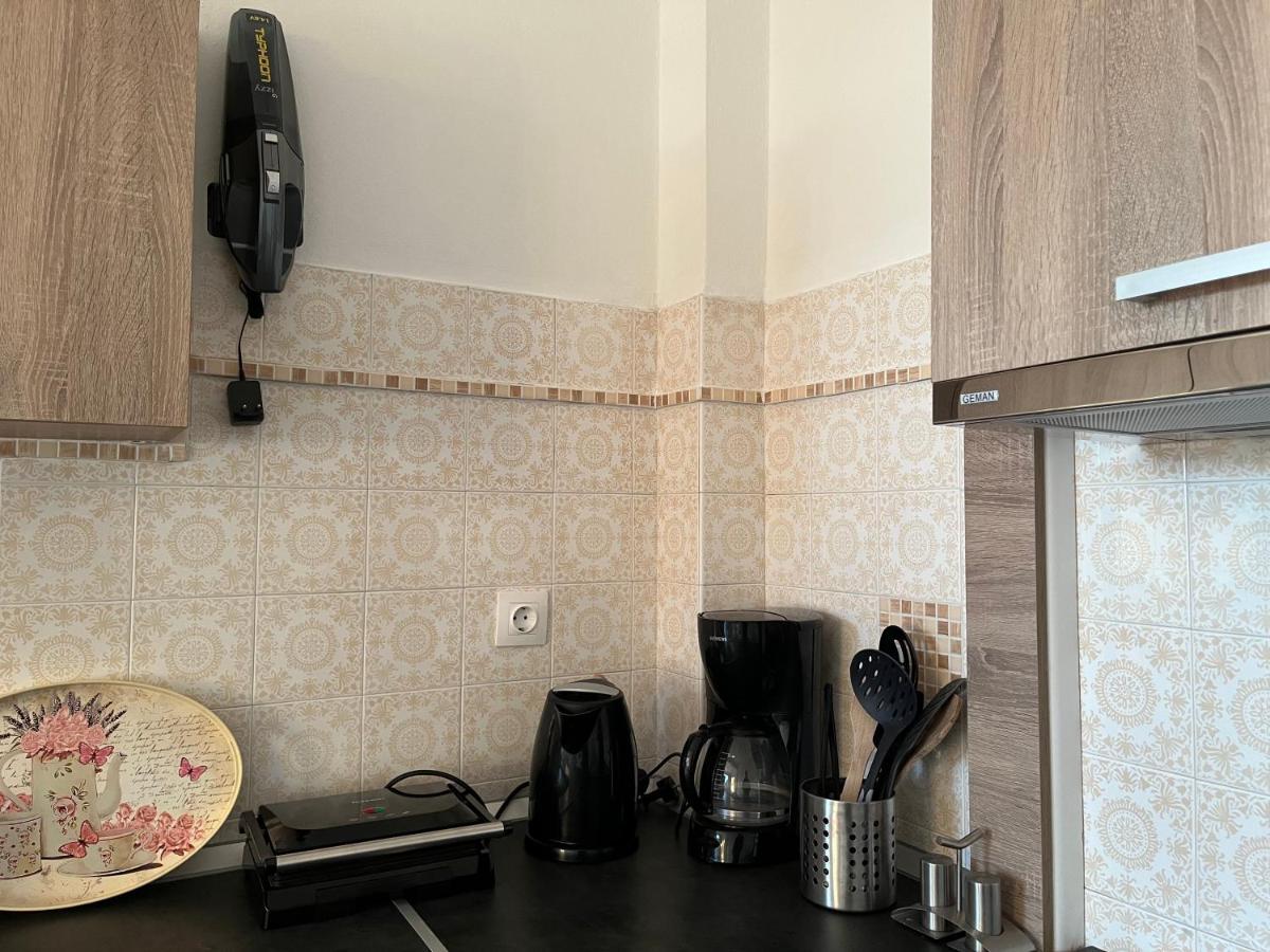 Athens Riviera: 2 Bed / 3' Walk From The Beach Agia Marina  エクステリア 写真