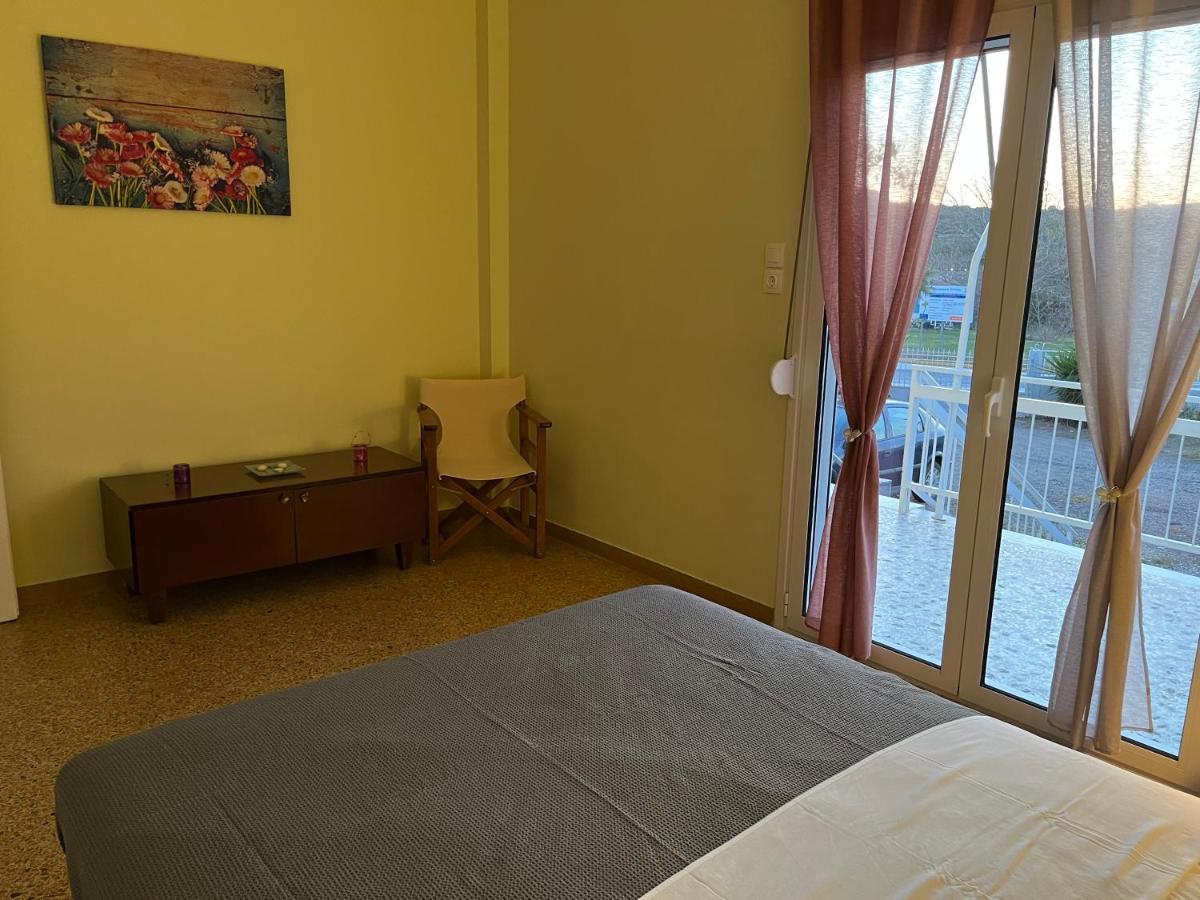 Athens Riviera: 2 Bed / 3' Walk From The Beach Agia Marina  エクステリア 写真