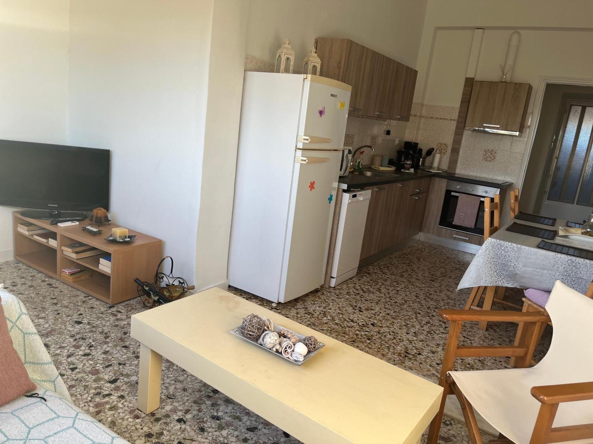 Athens Riviera: 2 Bed / 3' Walk From The Beach Agia Marina  エクステリア 写真